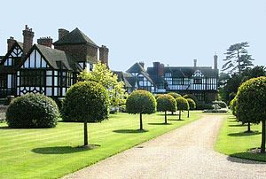 Ascott_House Ascot House