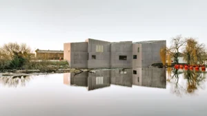 Hepworth Art Gallery