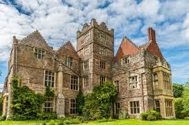 Kinnersley Castle
