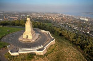 Dundee Law