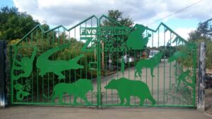 Five Sisters Zoo