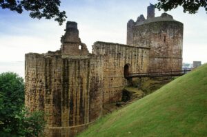 Ravenscraig Castle