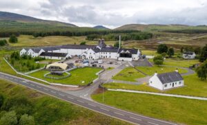 Whisky Distillery Tours: Dalwhinnie