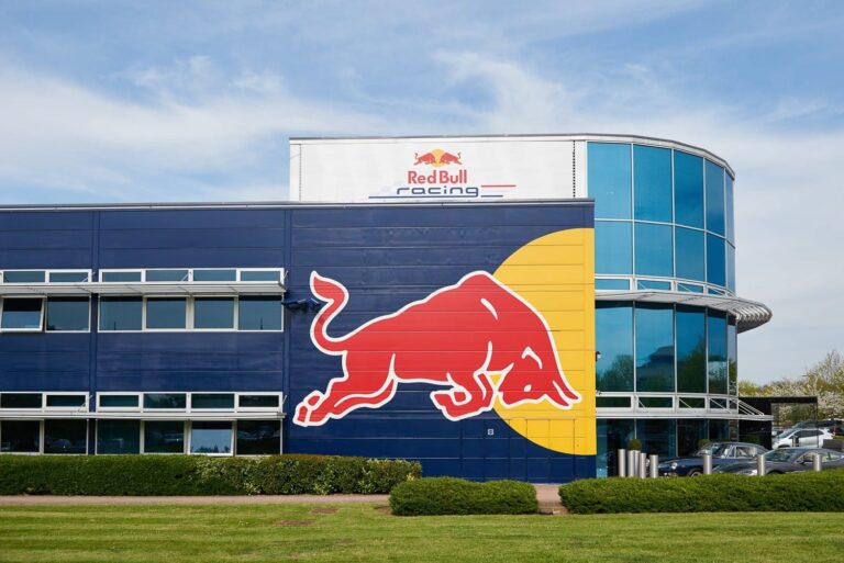 Oracle Red Bull Racing Factory Tour