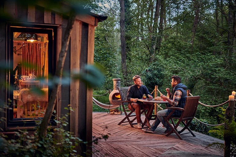 Romantic dining break for couples UK