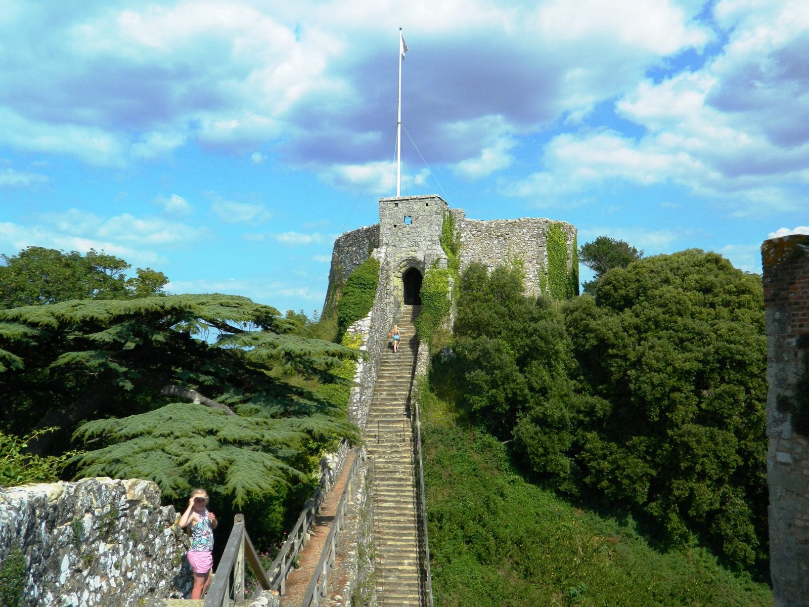 Carisbrooke Castle