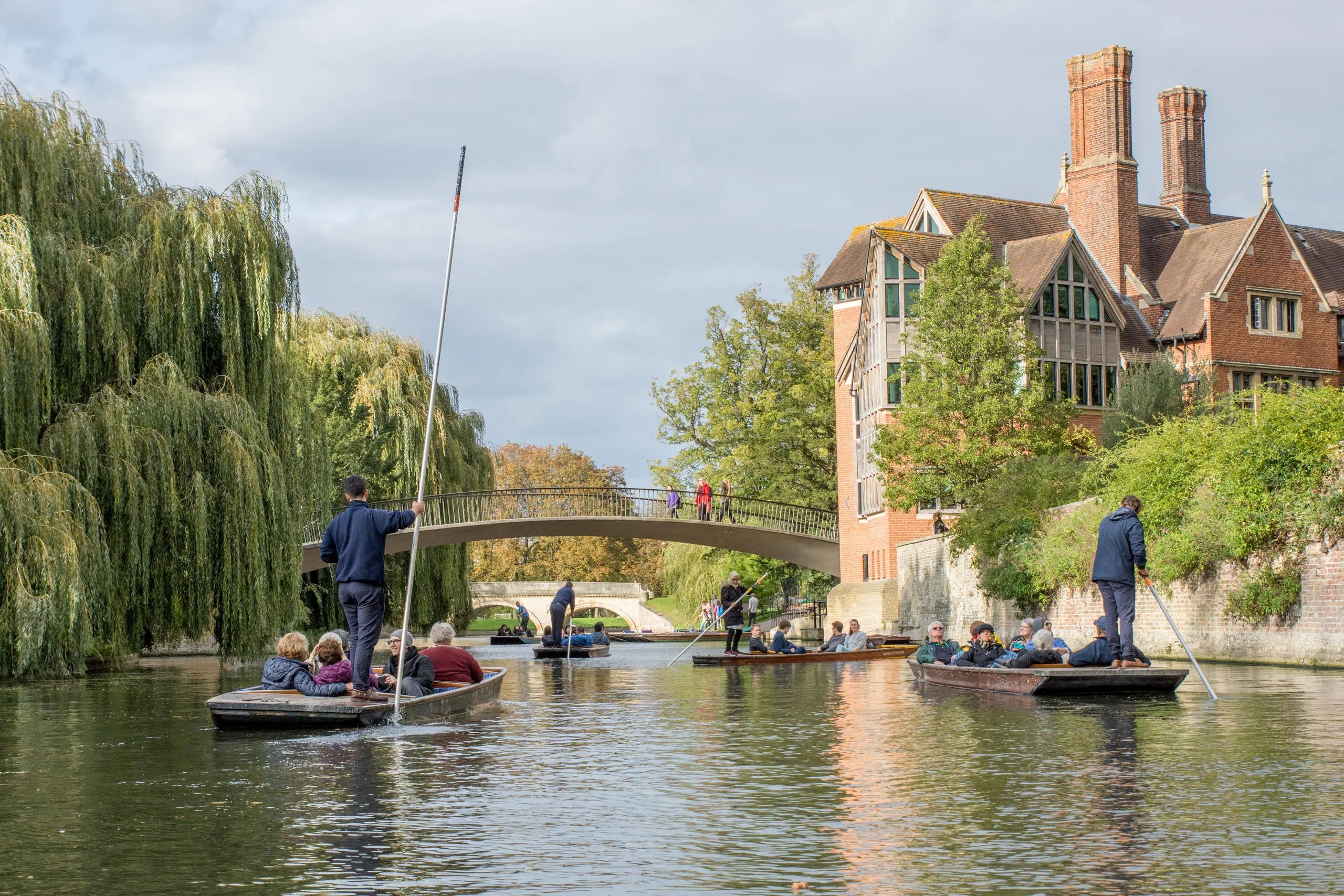 Punting in Cambridge & King's College Chapel