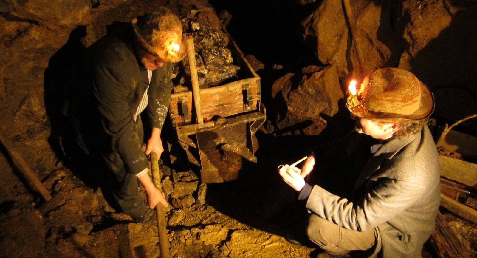 Blue John stone mine passage chambers historical mining heritage