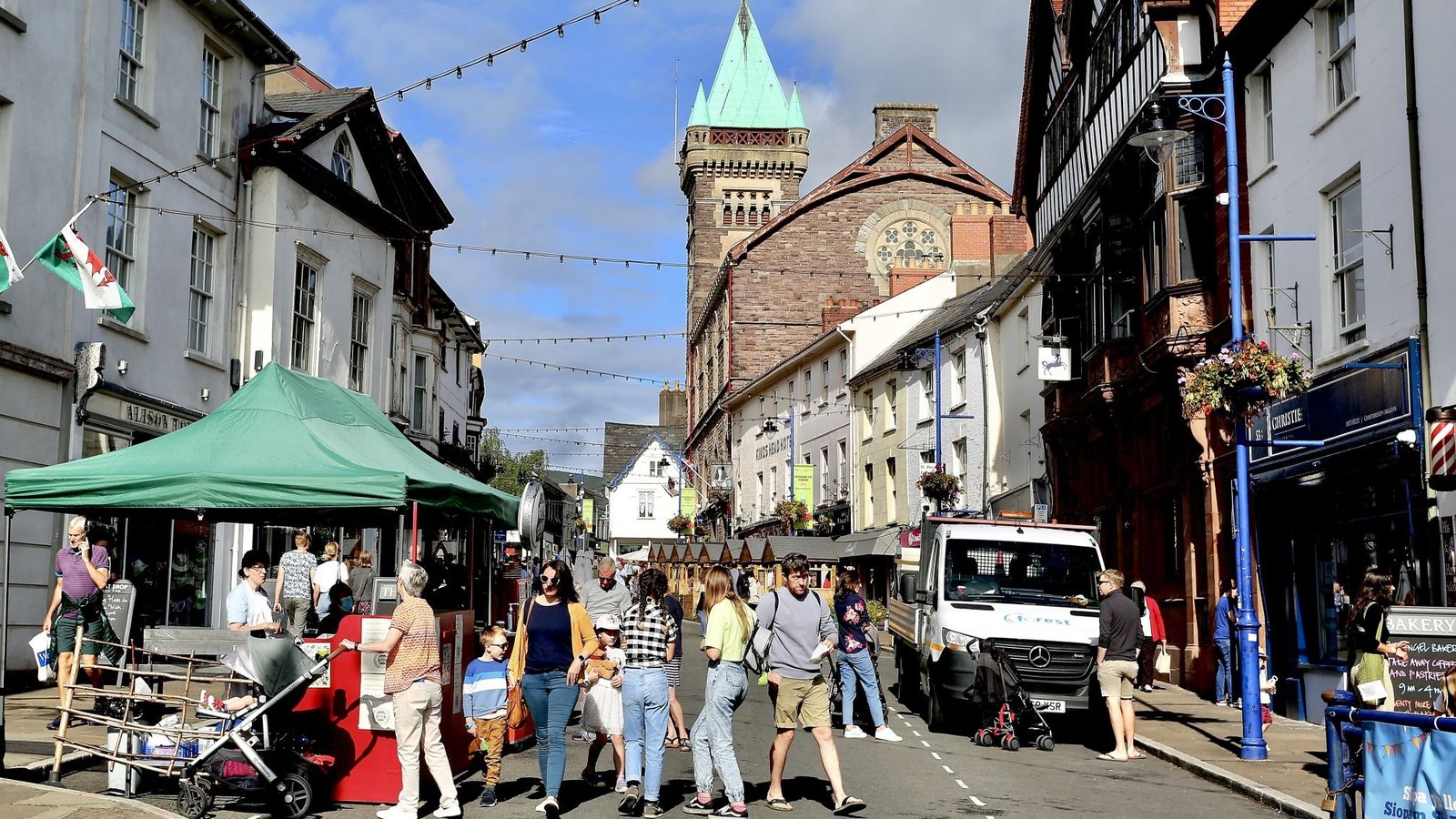 Food and independent shops in Abergavenny