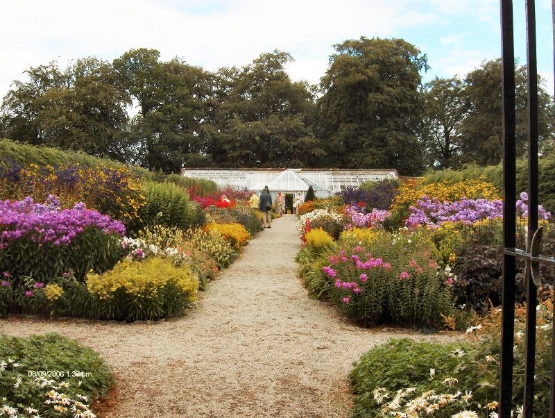Walled garden and glasshouses at Threave